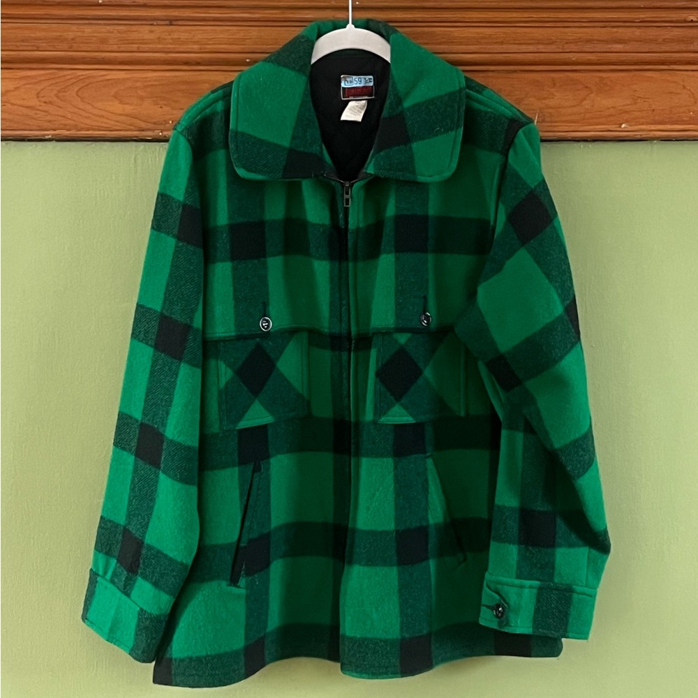 Vintage Johnson Woolen Mills green and black plaid wool hunting jacket 46